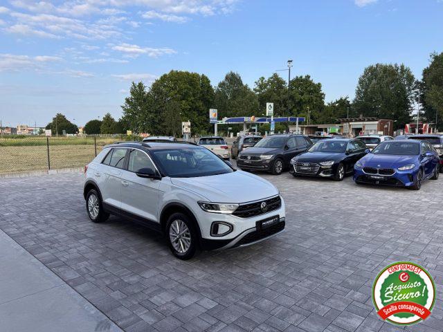 VOLKSWAGEN T-Roc 1.0 TSI RESTYLING ANCHE PER NEOPATENTATI