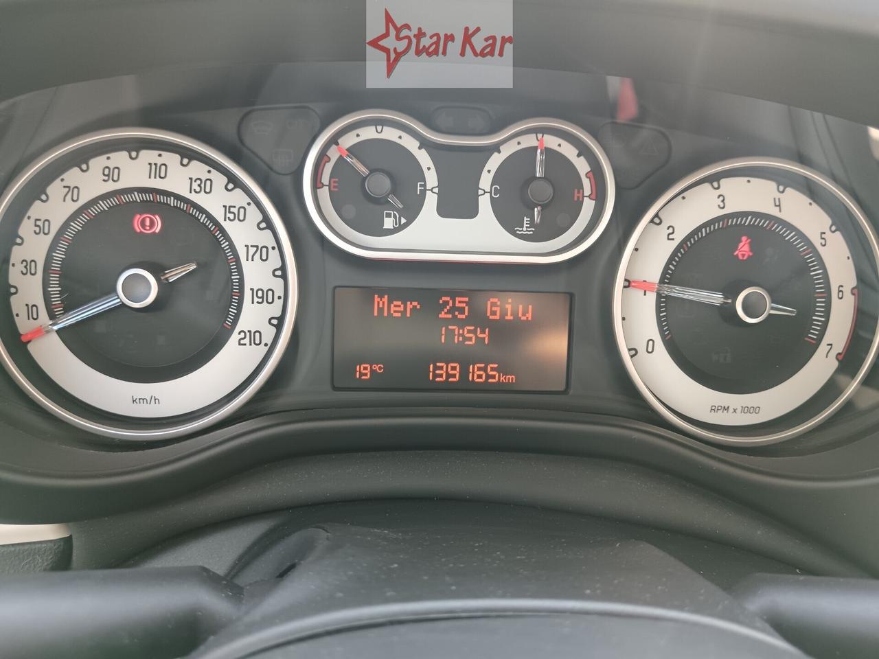 Fiat 500L 1.4 95 CV Opening Edition