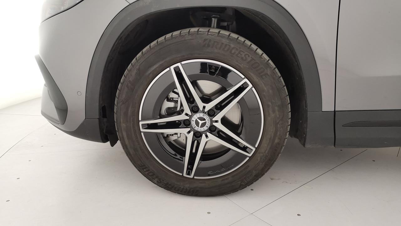 Mercedes-Benz EQA - H243 - EQA 350 Premium Plus 4matic