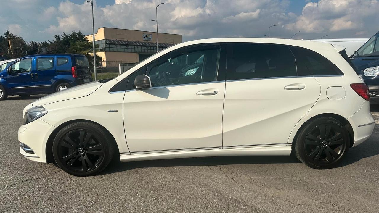 Mercedes-benz B 200 CDI BlueEFFICIENCY Premium