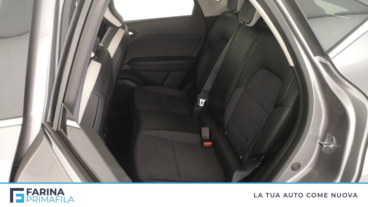 RENAULT Captur II 2019 - Captur 1.6 E-Tech hybrid Intens 145cv auto