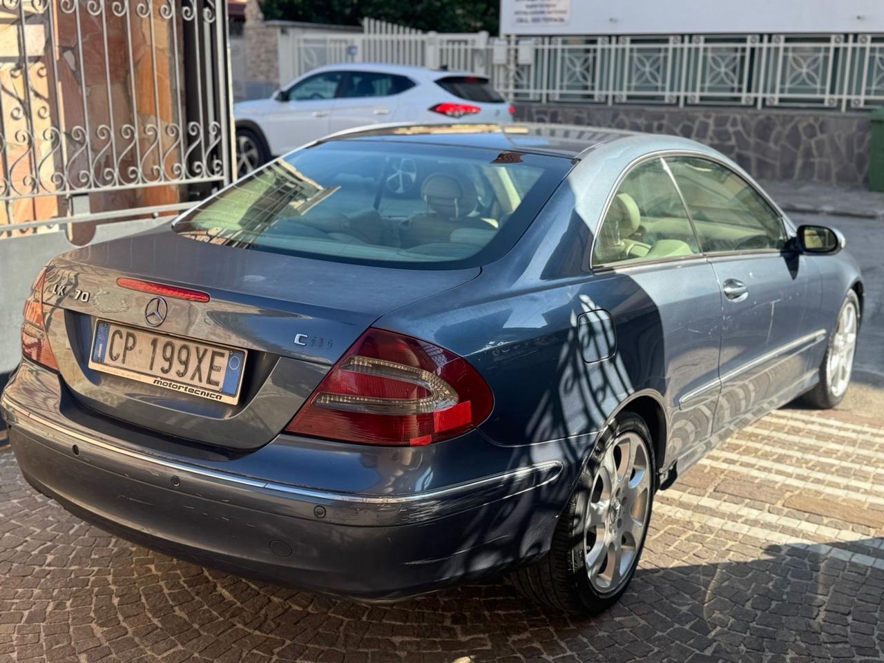Mercedes-benz CLK 270 CDI cat Avantgarde
