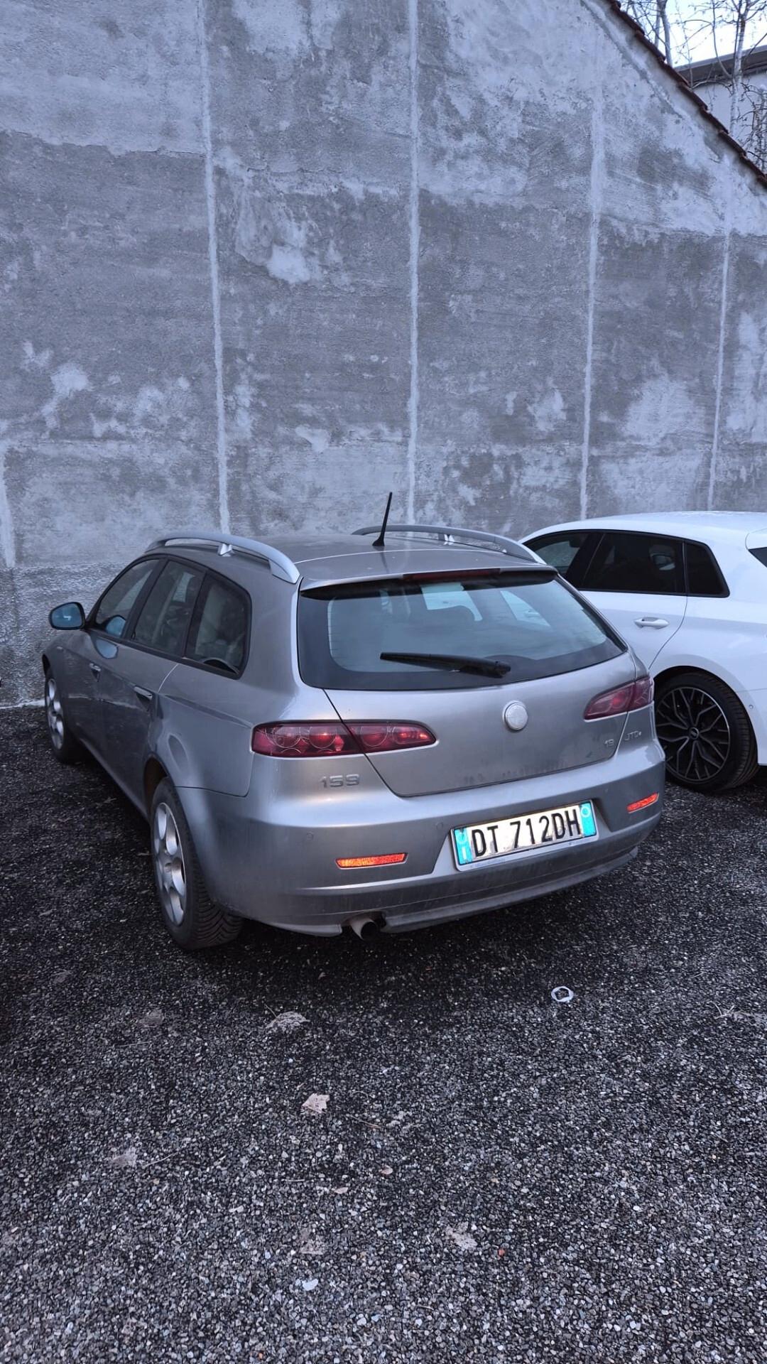 Alfa Romeo 159 1.9 JTDm Sportwagon