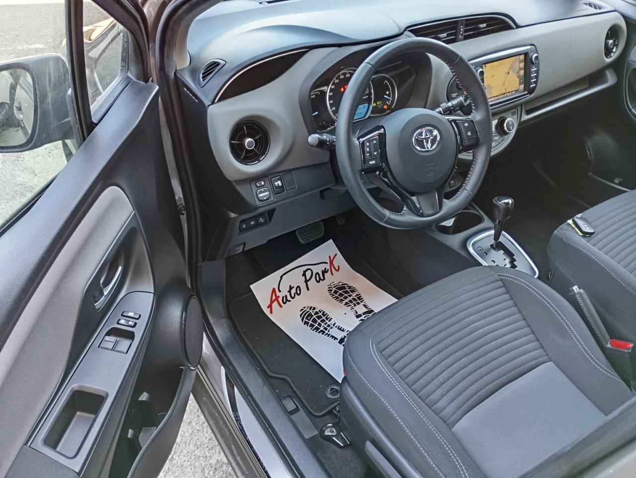 Toyota Yaris 5P 1.5 Hybrid Business Aut.