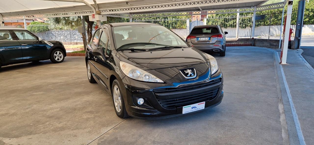 Peugeot 207 1.4 8V 75cv Energie Sport ECO GPL