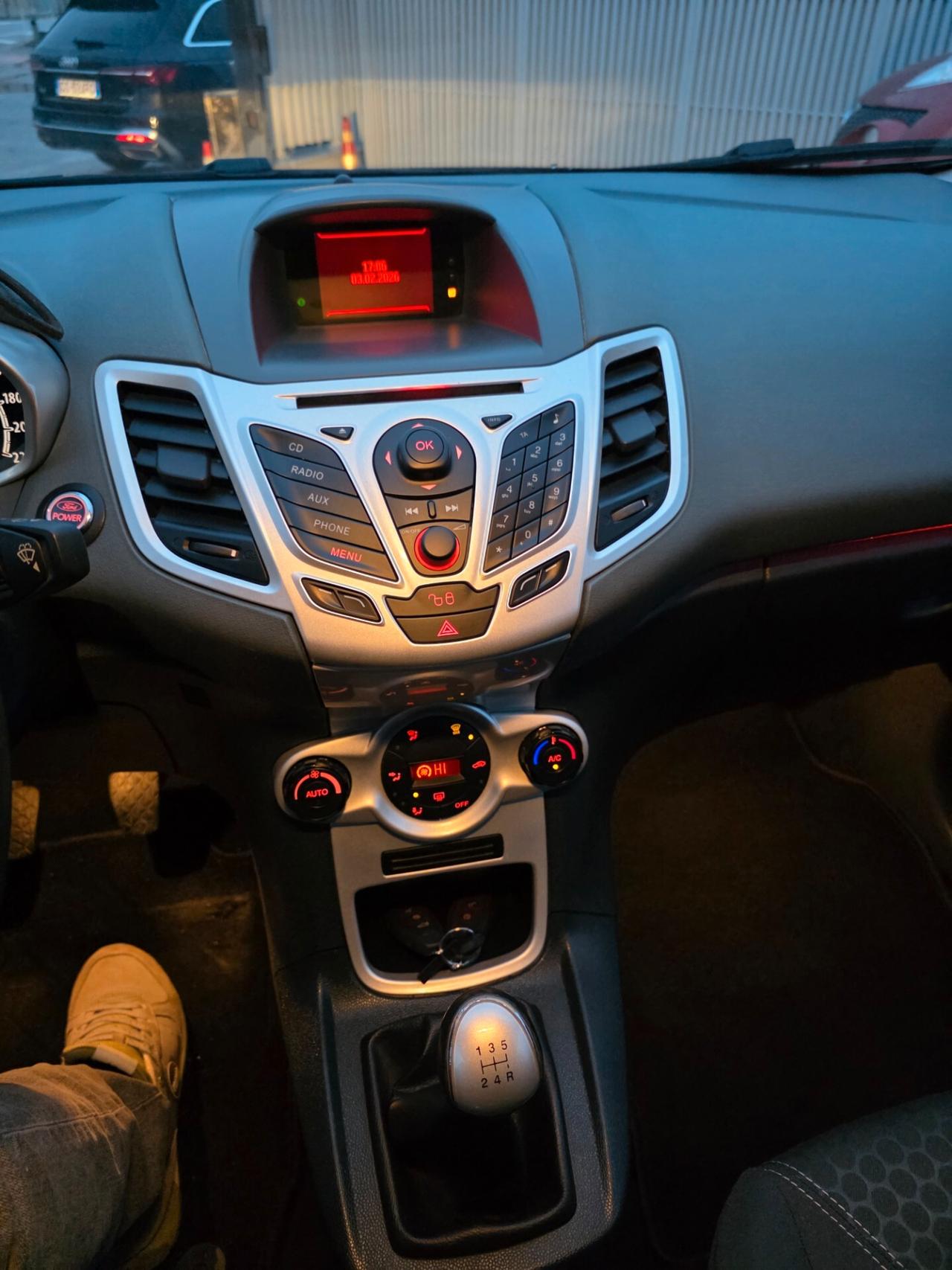 Ford Fiesta 1.2B unico proprietario garantita 12M