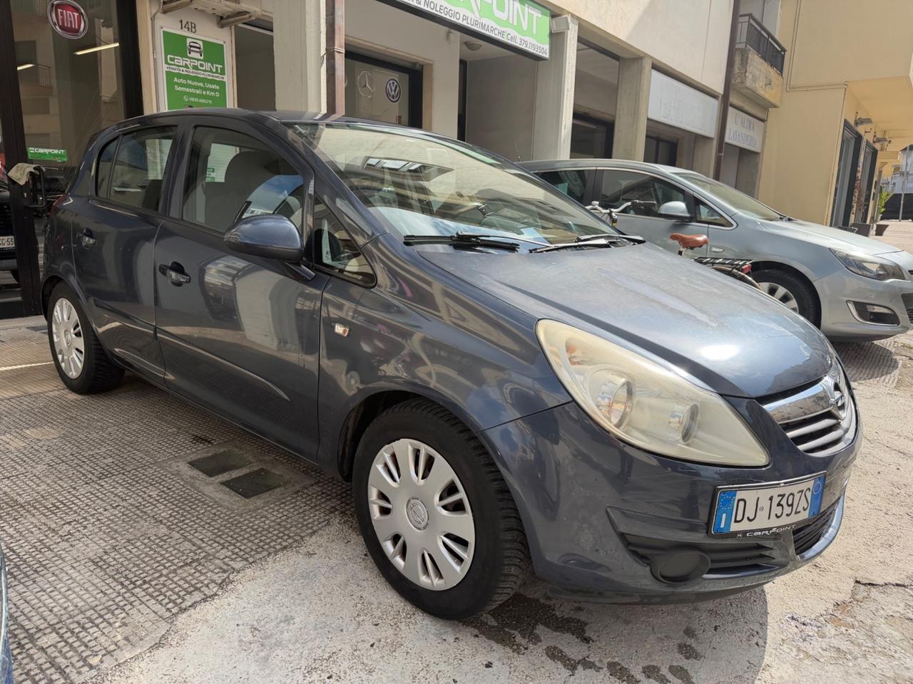 Opel Corsa 1.2 5 porte Cosmo
