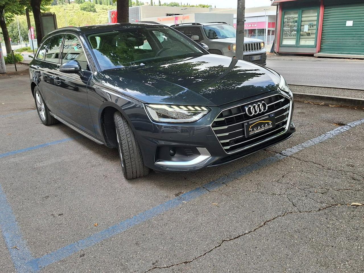 Audi A4 Business Advanced 2.0 40 TDI #6443