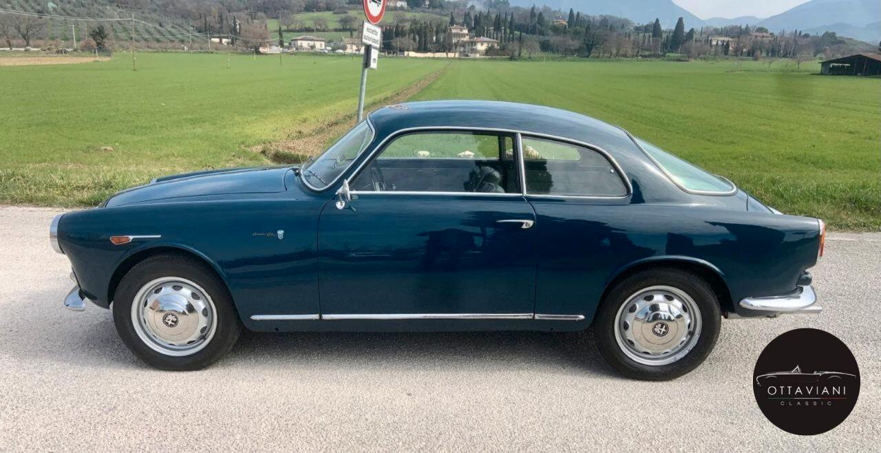 Alfa Romeo Giulietta Sprint