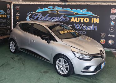 Renault Clio Sporter TCe 12V 90 CV Moschino Intens