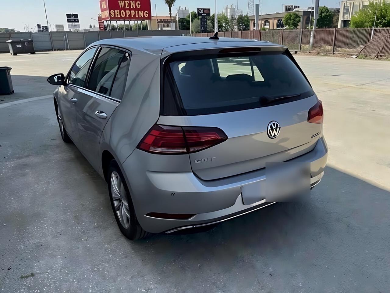 Volkswagen Golf 1.5 TGI DSG 5p. Business BlueMotion Technology