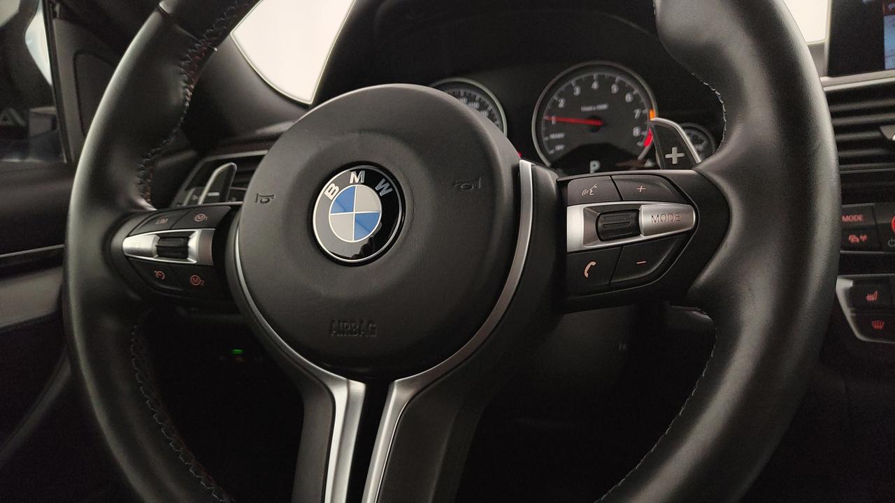 BMW M4 Coupe 3.0 450cv dkg heritage edition