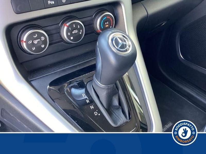 Mercedes-Benz Classe T 180 d AT