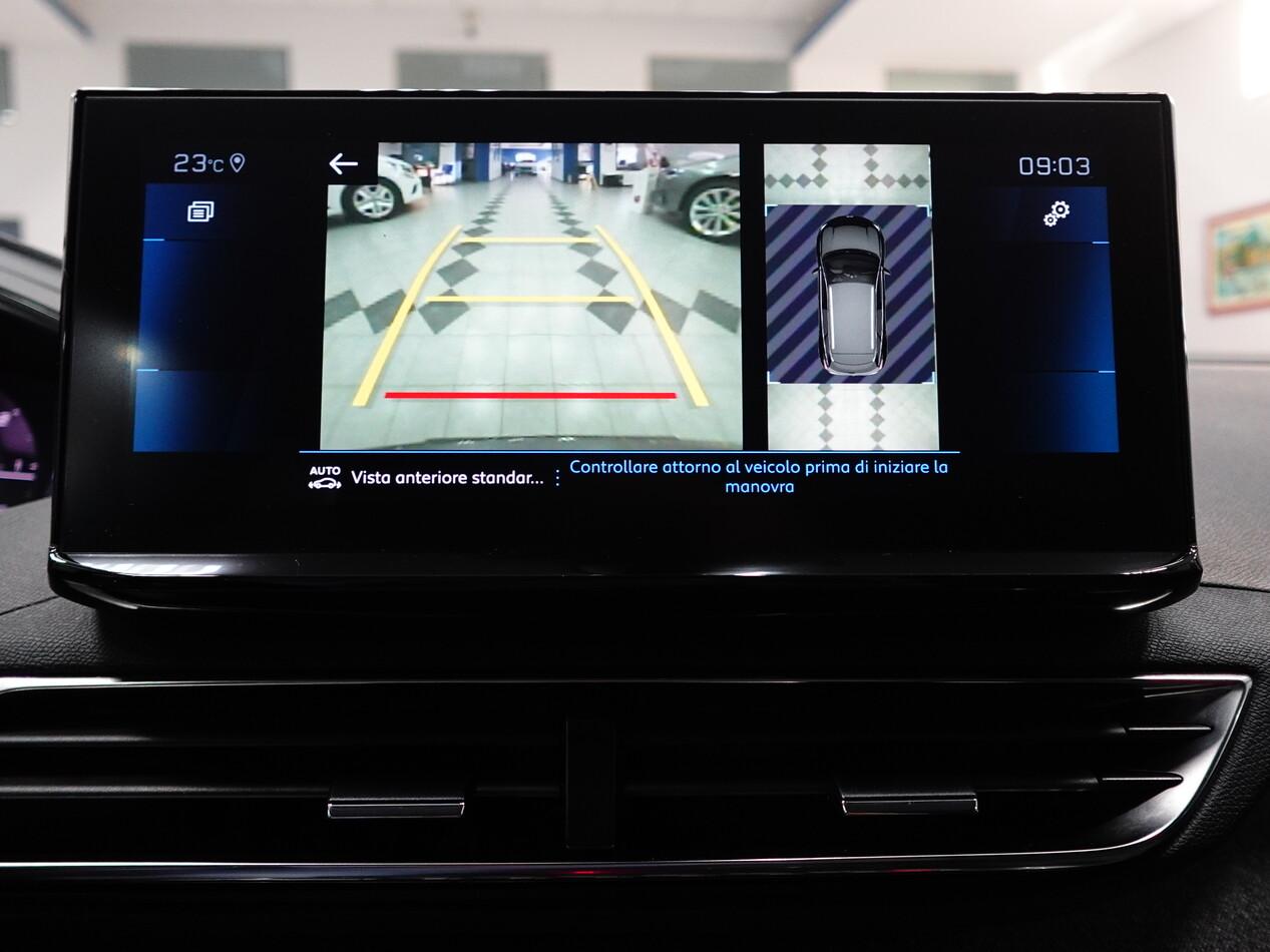 Peugeot 3008 II 1.5 BlueHDI 130 CV ALLURE