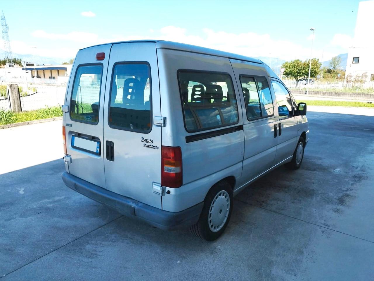 Fiat Scudo Combi - 2.0 JTD - 8 POSTI