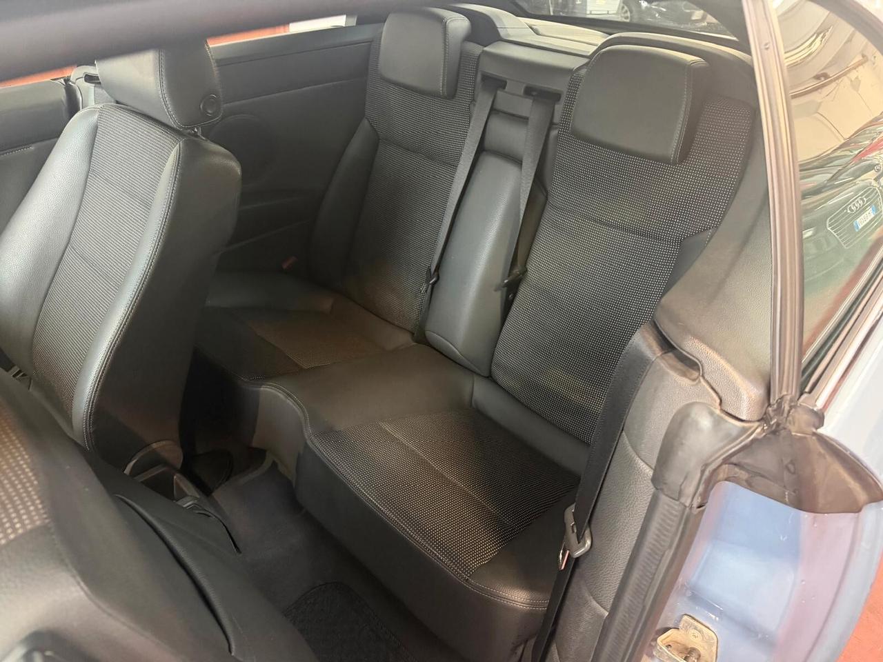 Opel Astra TwinTop 1.6 16V VVT Cosmo gpl