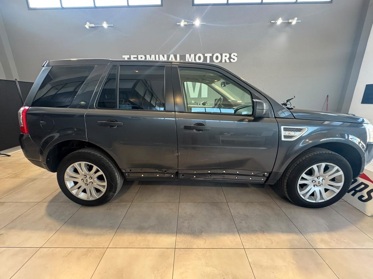Land Rover Freelander 2.2 TD4 S.W. SE