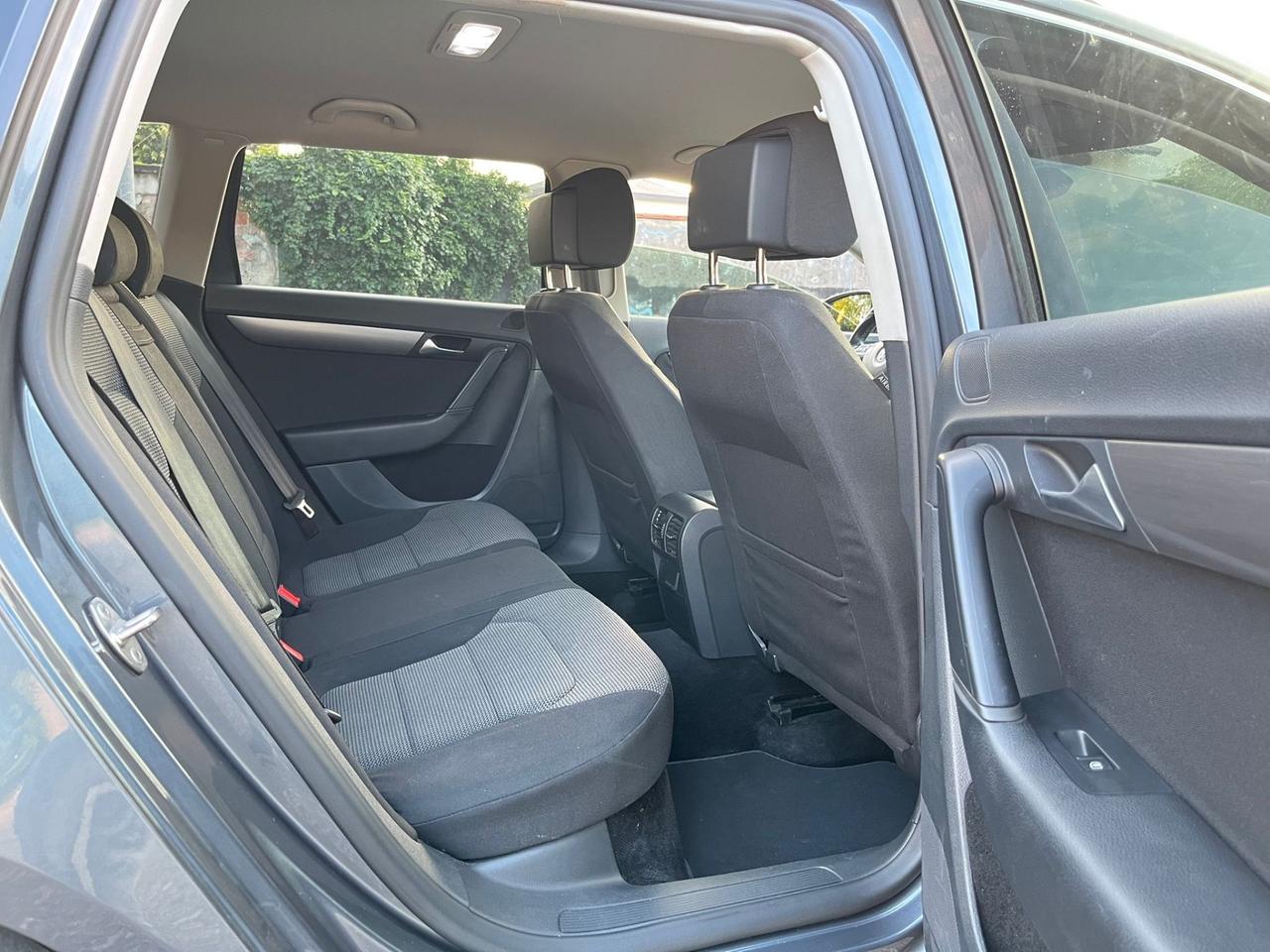 Volkswagen Passat 2.0 TDI 140cv bluemotion