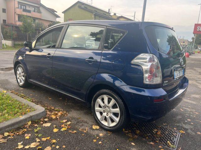 TOYOTA Corolla Verso 1.8 16V Sol