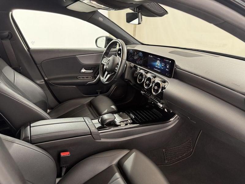 Mercedes-Benz Classe A A 180 d Sport auto