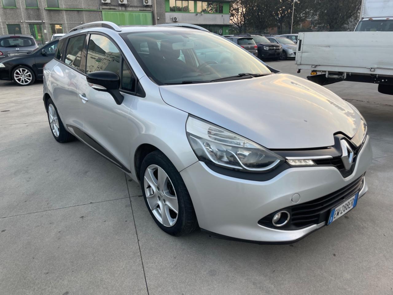 Renault Clio Sporter 1.5 dCi 8V 75CV Costume National