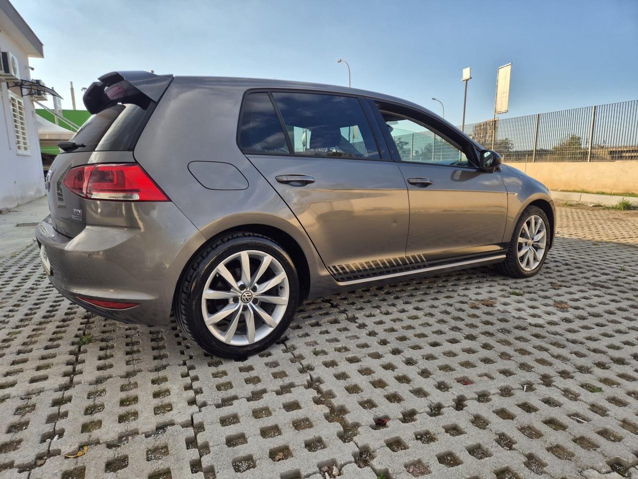 Volkswagen Golf 1.6 TDI DSG 5p. Highline BlueMotion Technology
