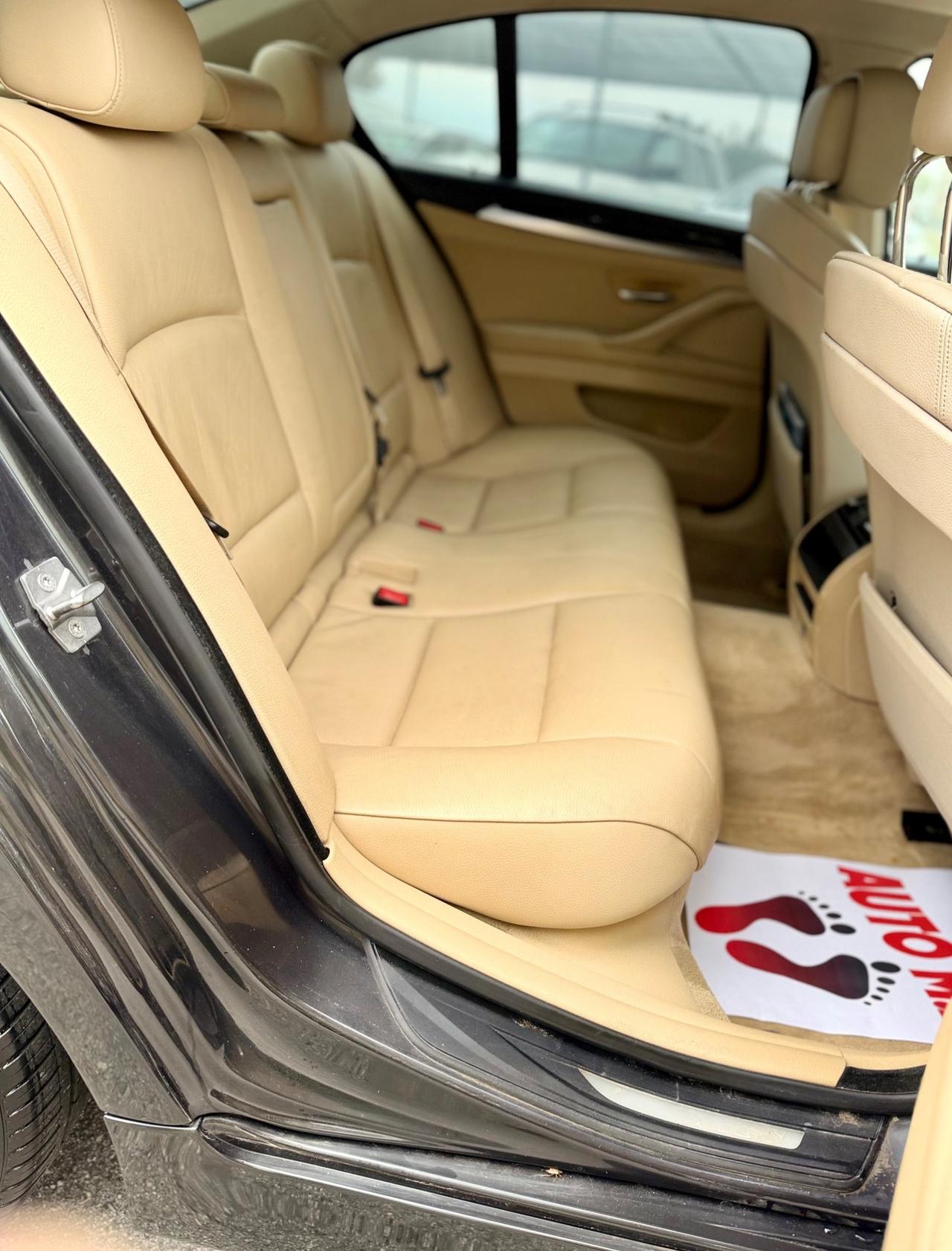 Bmw 523i F10 3,0 BENZINA 204 CV GARANZIA 12 mesi ! ! !