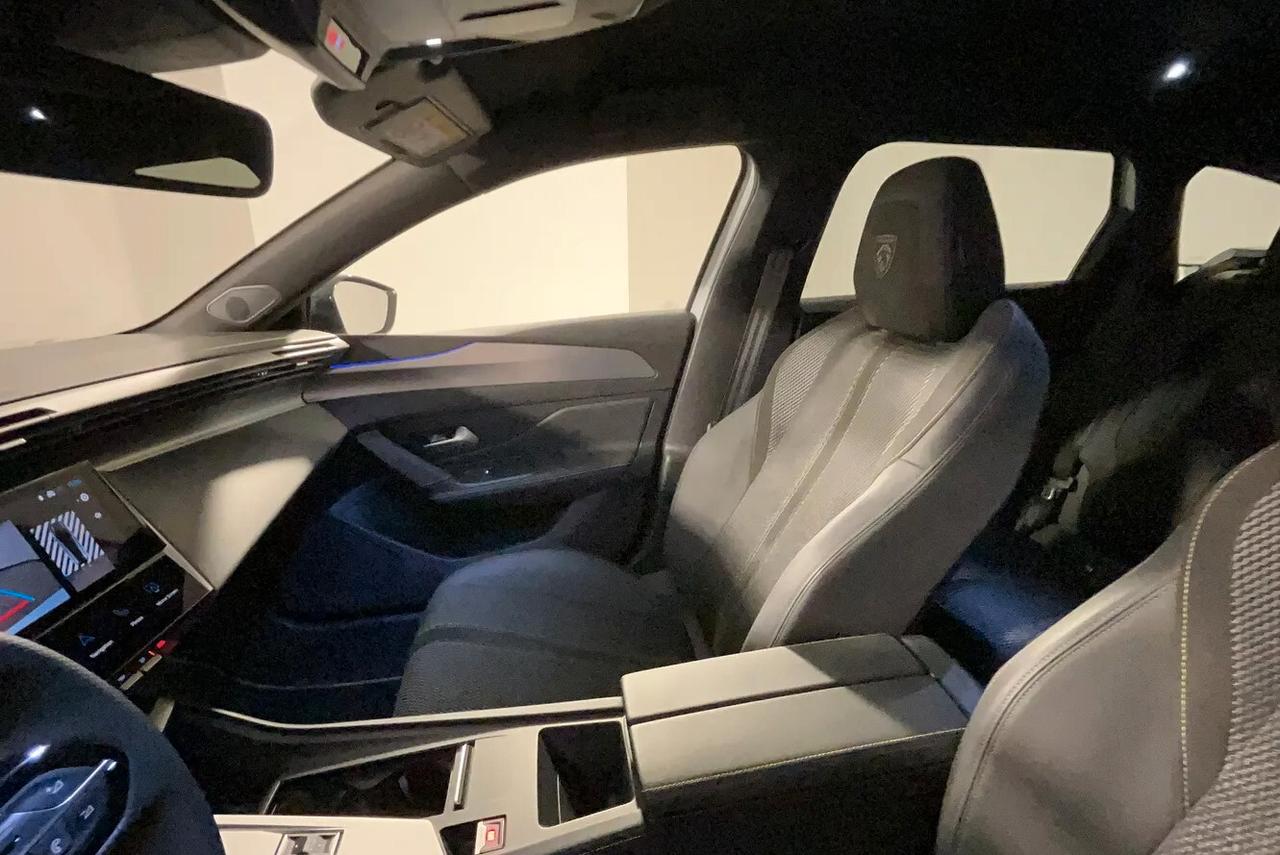 Peugeot 308 Hybrid 136 e-DCS6 SW GT