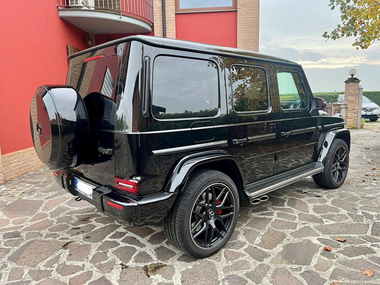 Mercedes-benz G 63 AMG subentro leasing permuta