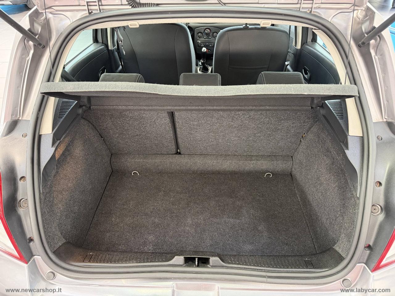 RENAULT Clio 1.2 5p. Luxe NEOPATENTATI