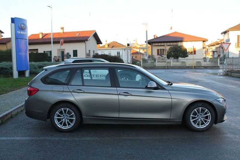 BMW Serie 3 Touring 320d xDrive Business Advantage aut