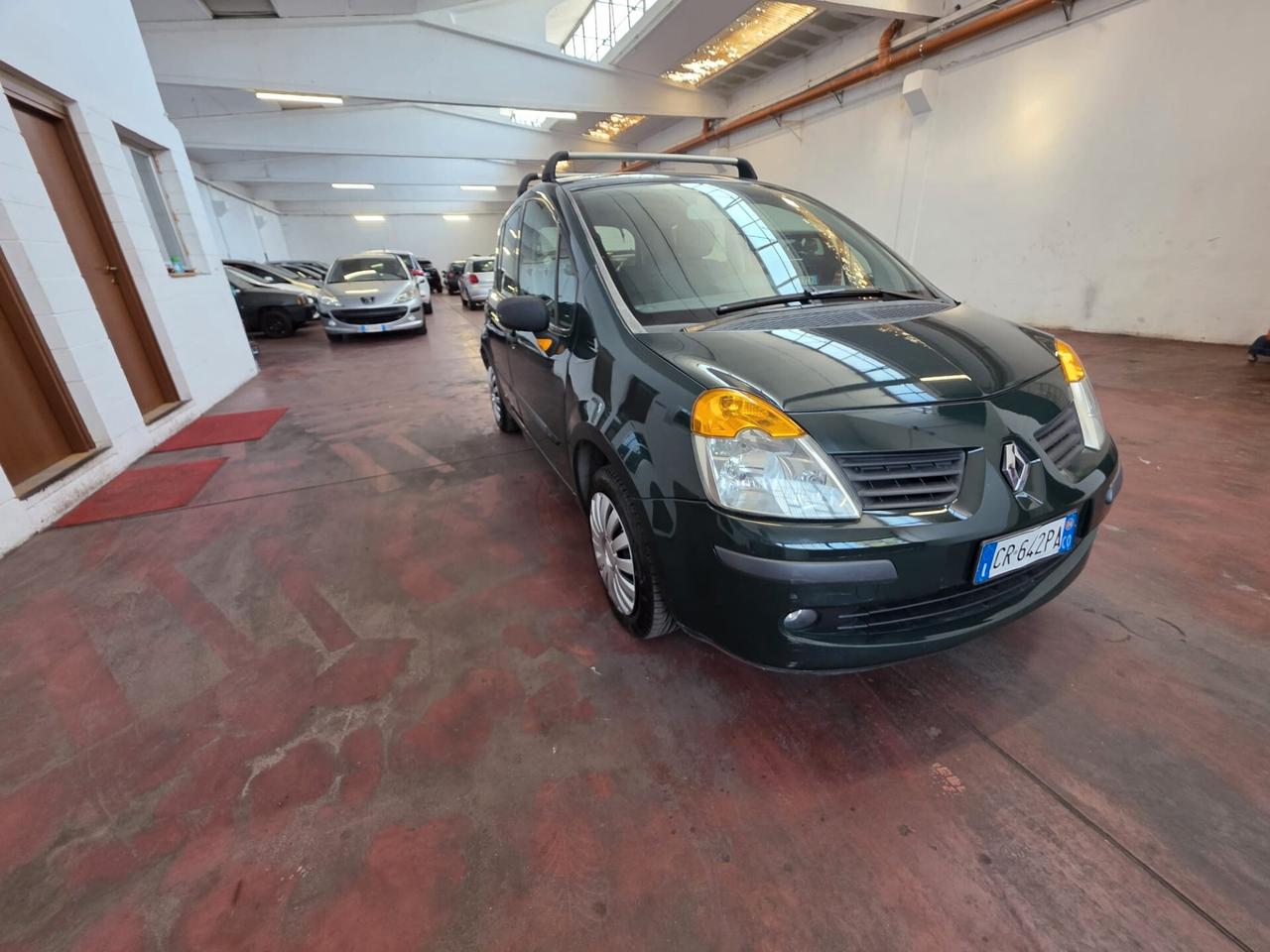 Renault Modus 1.2 16V Luxe Privilège