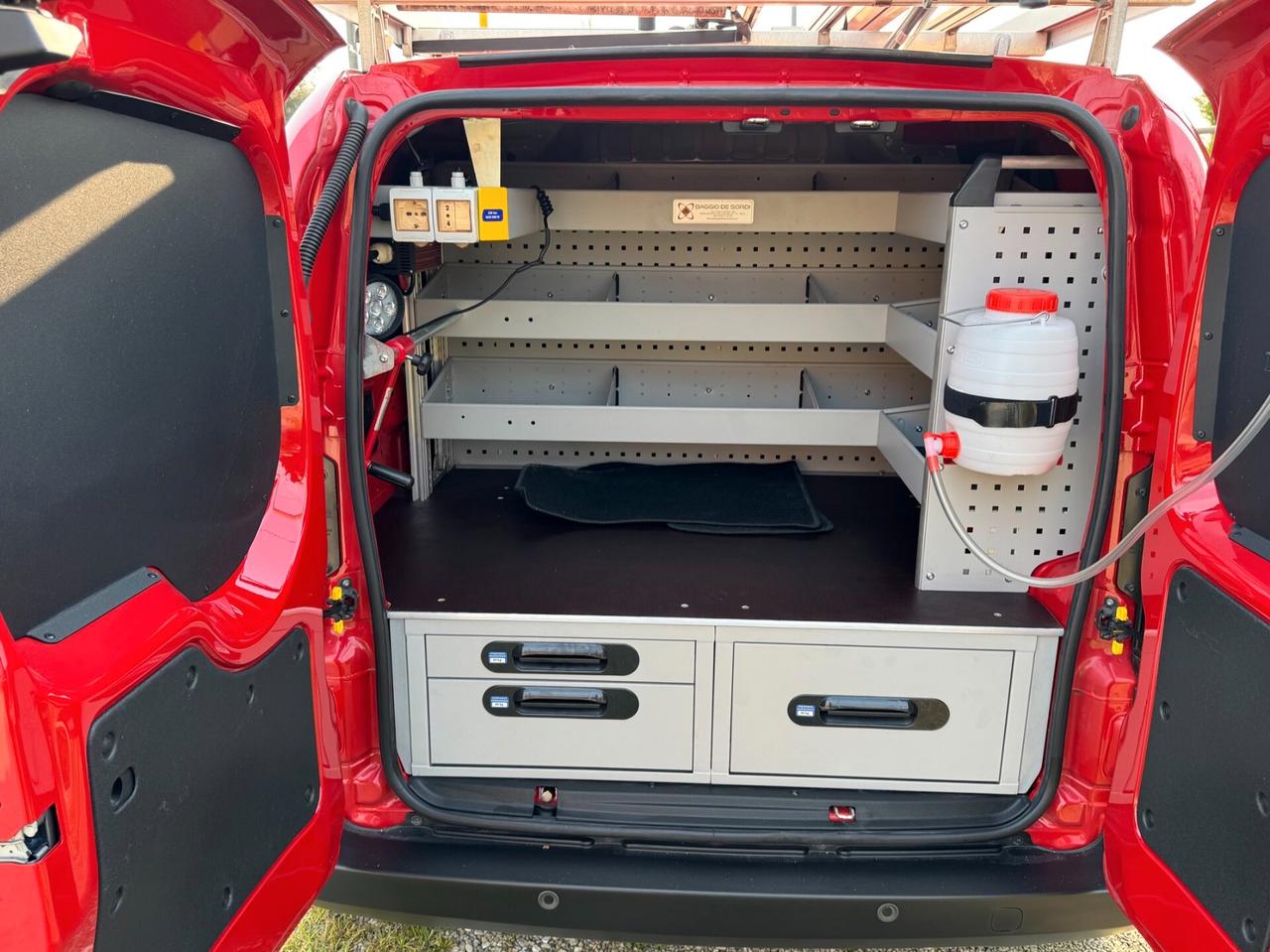 Fiat Fiorino 1.3 mjt 95cv Adventure ALLESTITO OFFICINA