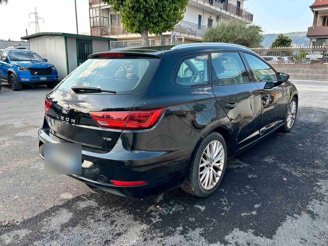 Seat Leon 1.5 TGI Metano 130CV - 2020 Incidentata