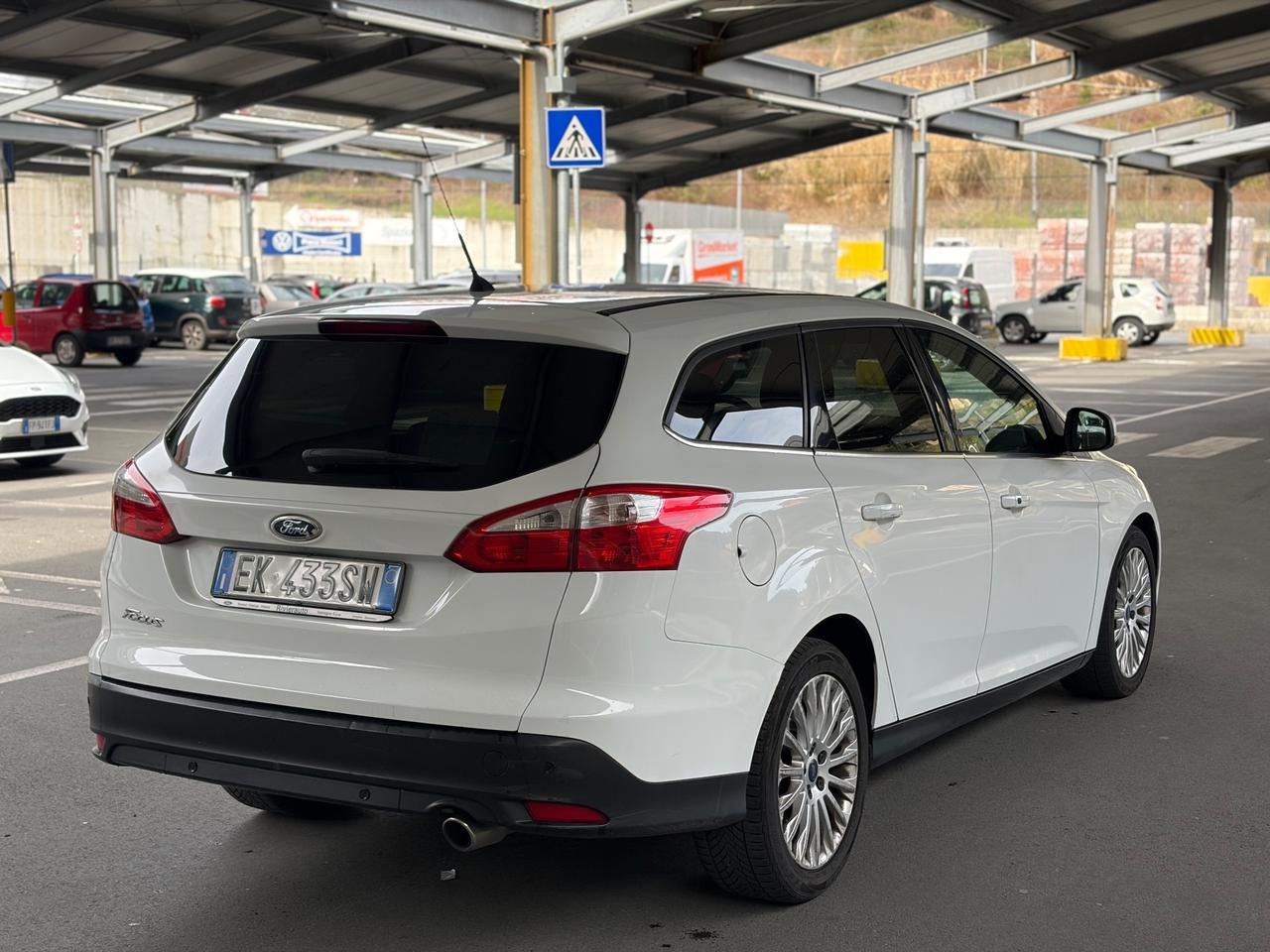 Ford Focus 2.0 TDCi 115 CV Powershift Titanium