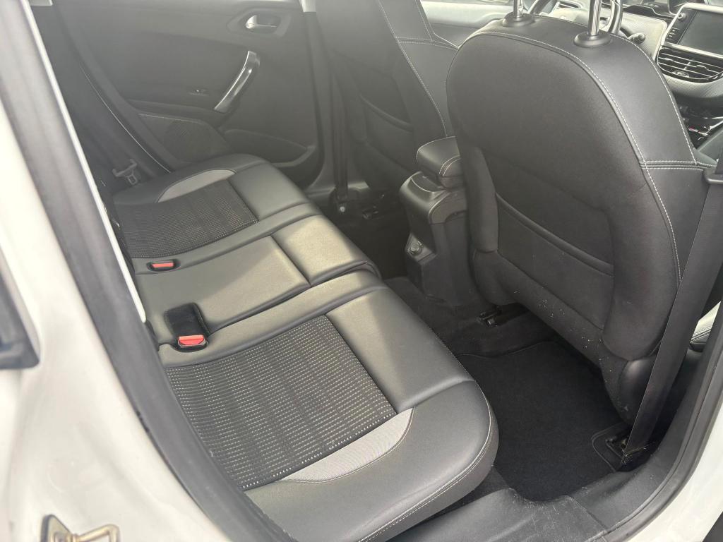 Peugeot 2008 1.6 bluehdi 100 CV Allure EURO 6