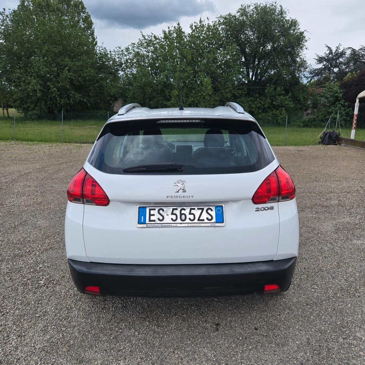 Peugeot 2008 1.2 VTi 82CV Access