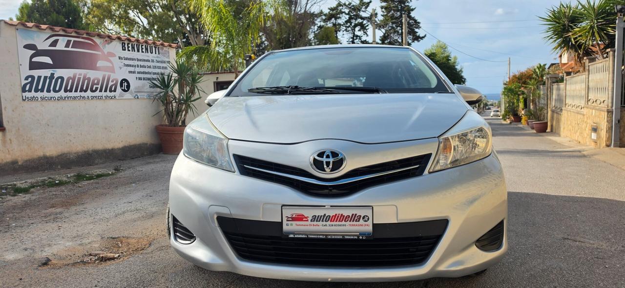 Toyota Yaris 1.0 LOUNGE 5 PORTE UNICA PROPRIETARIA