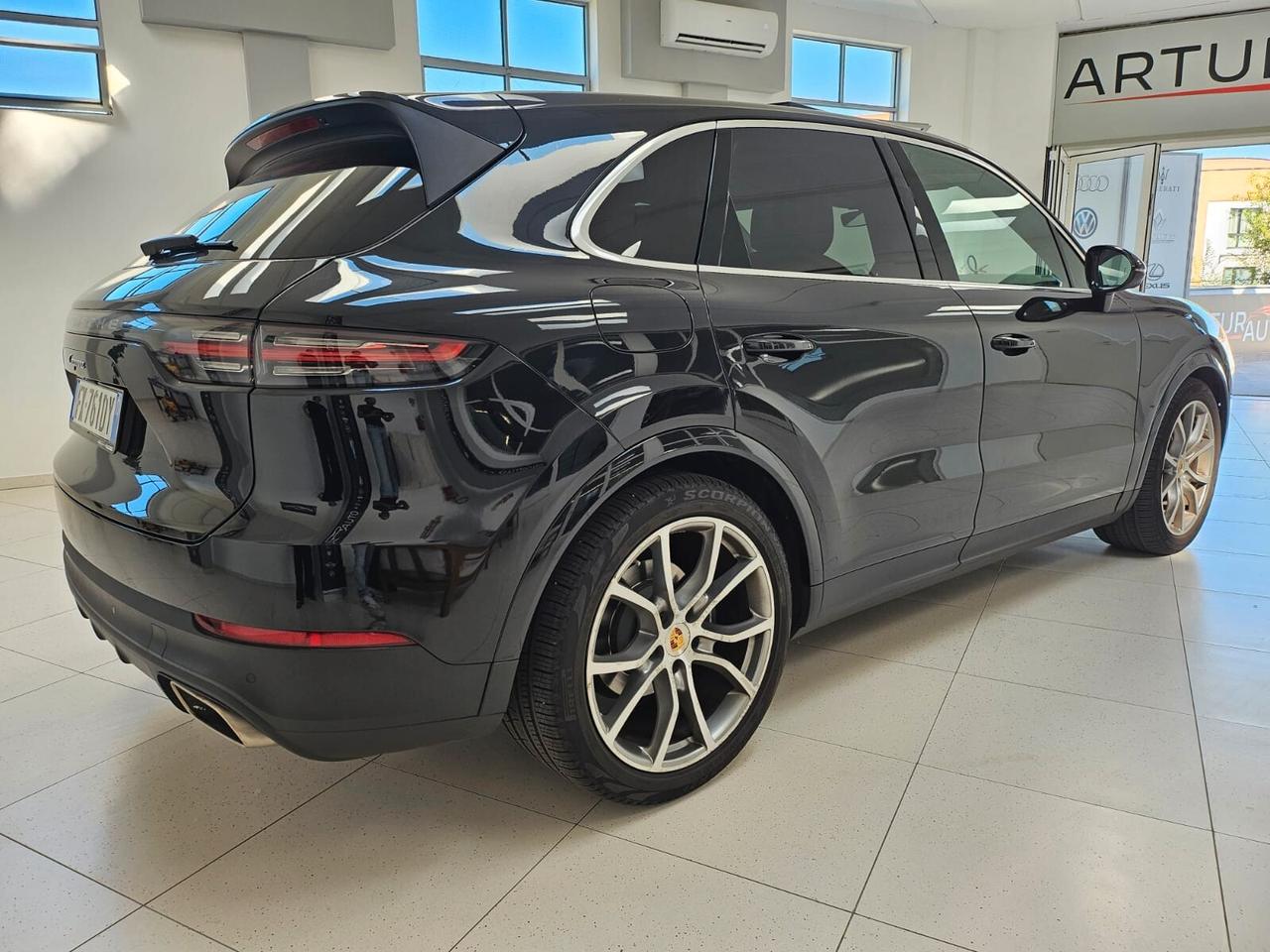 Porsche Cayenne 3.0 V6