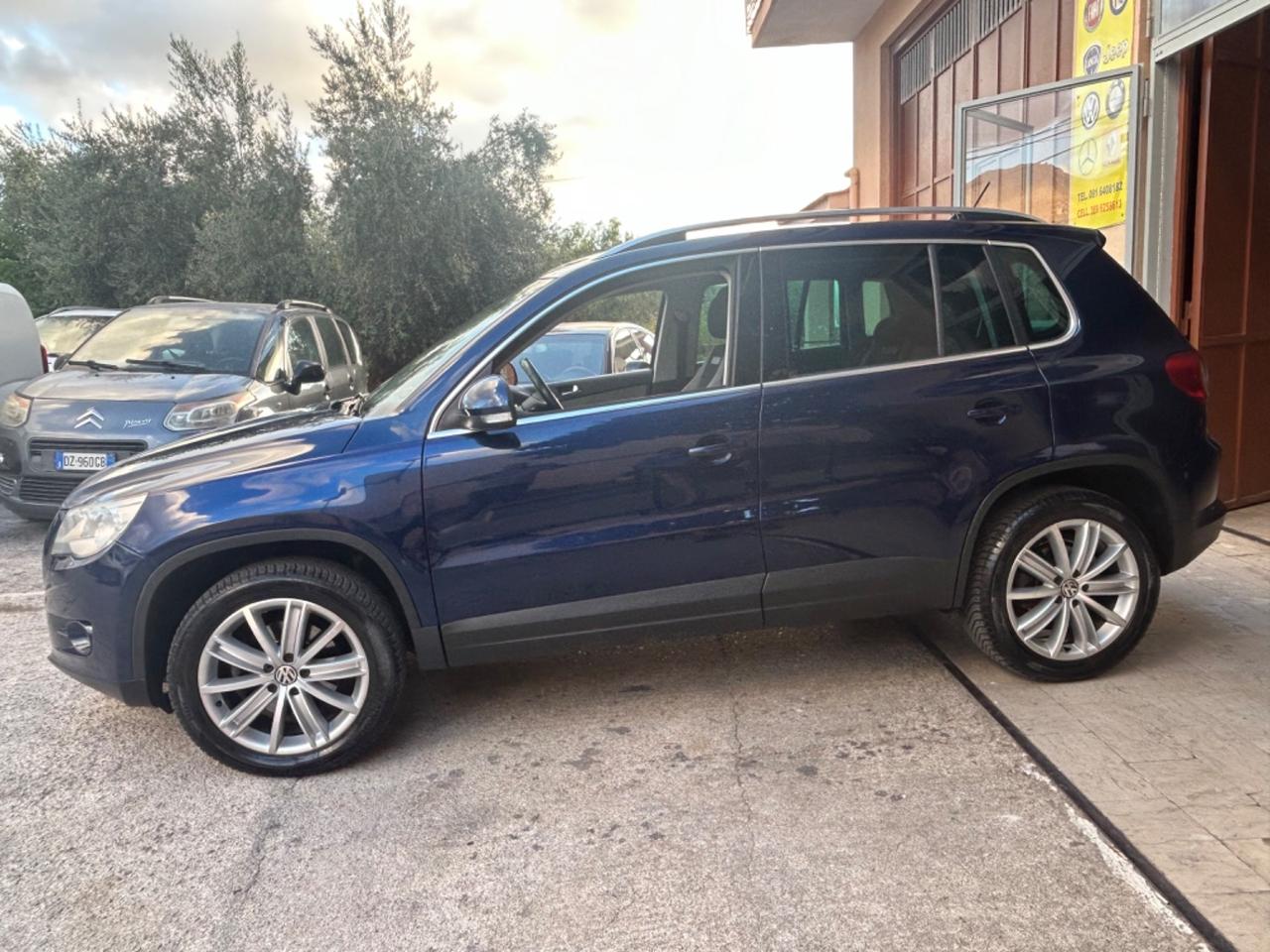 Volkswagen Tiguan 2.0 TDI DPF 4MOTION tiptronic Sport & Style