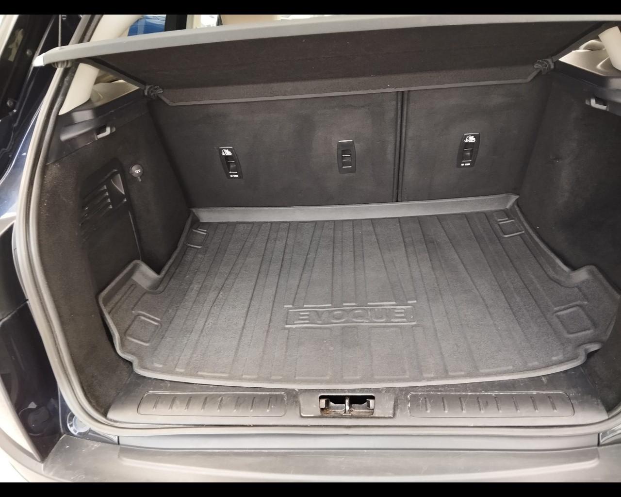 LAND ROVER RR Evoque 1ª serie - Range Rover Evoque 2.0 TD4 150 CV 5p. SE