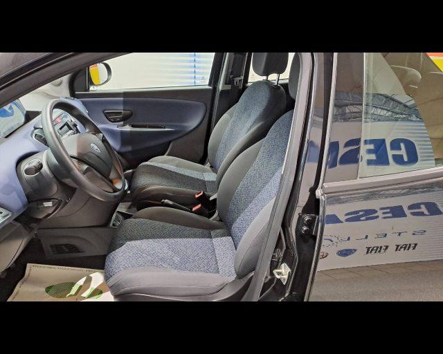 LANCIA Ypsilon 1.0 firefly hybrid Platino s&s 70cv