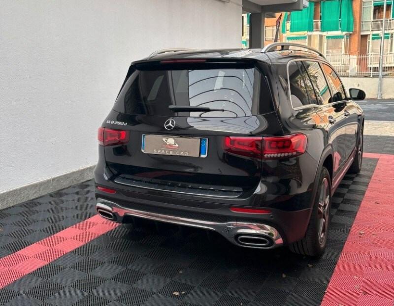 MERCEDES GLB (X247) GLB 200 d Automati...