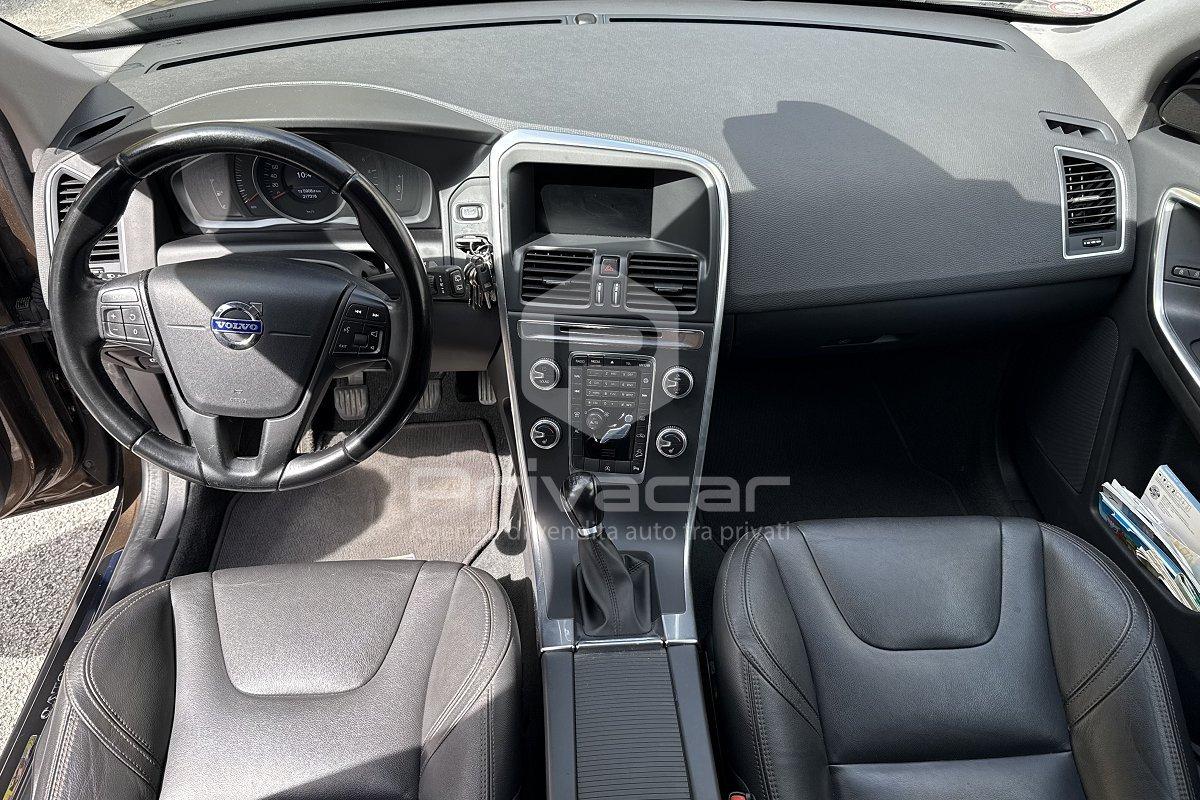 VOLVO XC60 D4 AWD Geartronic Momentum