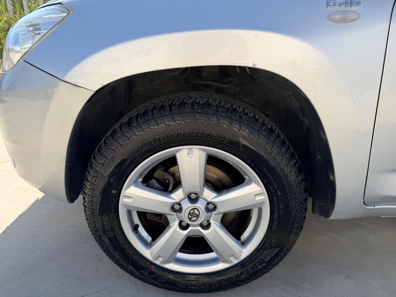 Toyota RAV 4 2.2 D-4D 136 CV Luxury