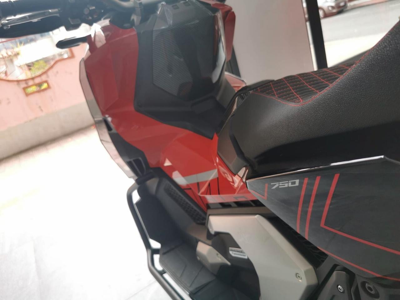 Honda X-ADV 750 Limited Edition