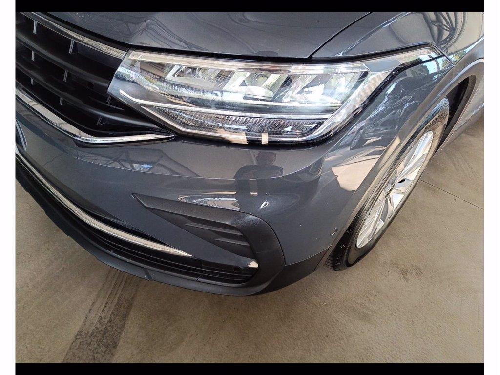 VOLKSWAGEN Tiguan 1.5 tsi life 150cv dsg del 2023