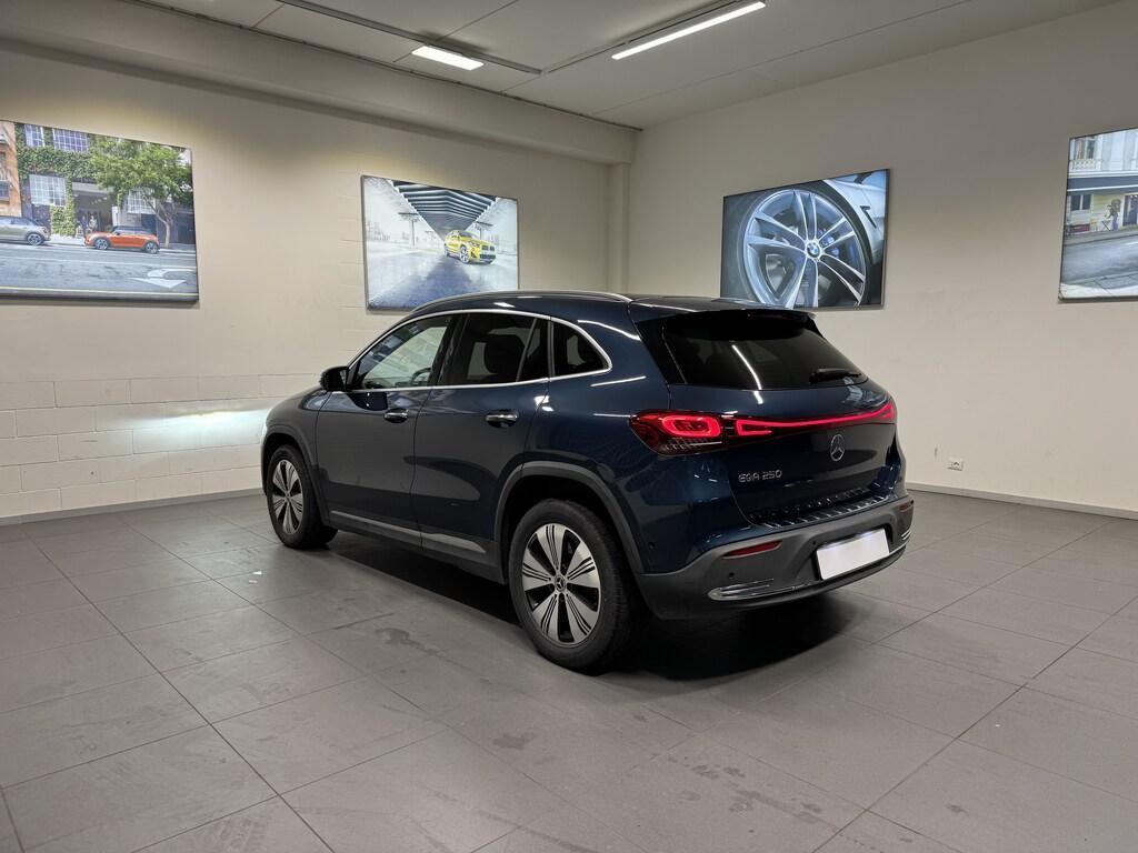 Mercedes EQA Premium