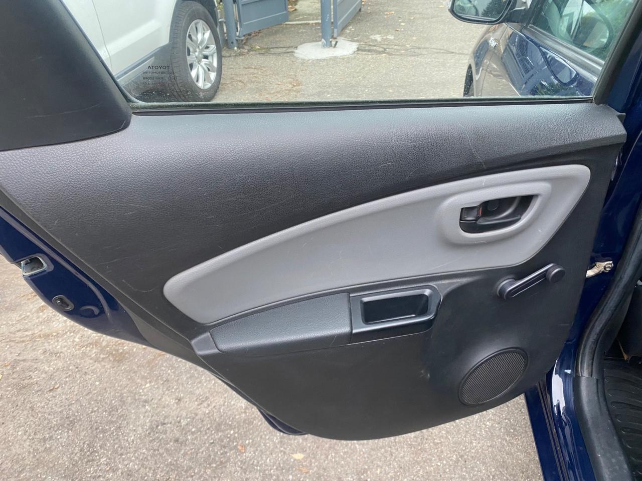 Toyota Yaris 1.5 Hybrid 5 porte Active