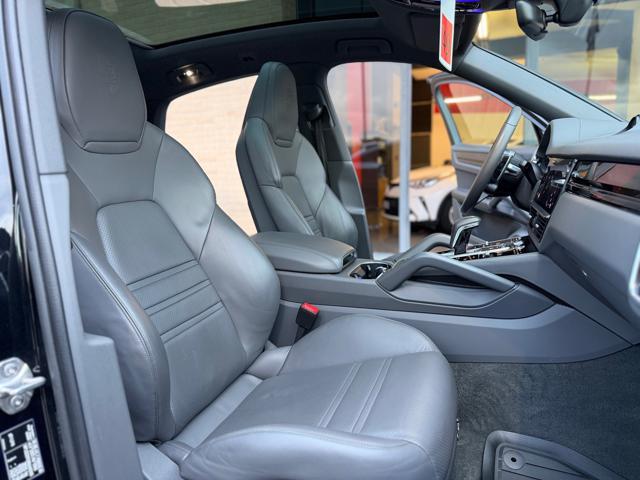 PORSCHE Cayenne Coupé 3.0 V6 E-Hybrid (FULL OPTIONAL)